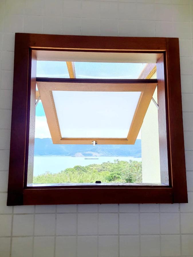 Residencia Em Condom, 1 Ou 2 Suites, Vista Para O Mar, Praia Do Curral, Ilhabela Exterior photo