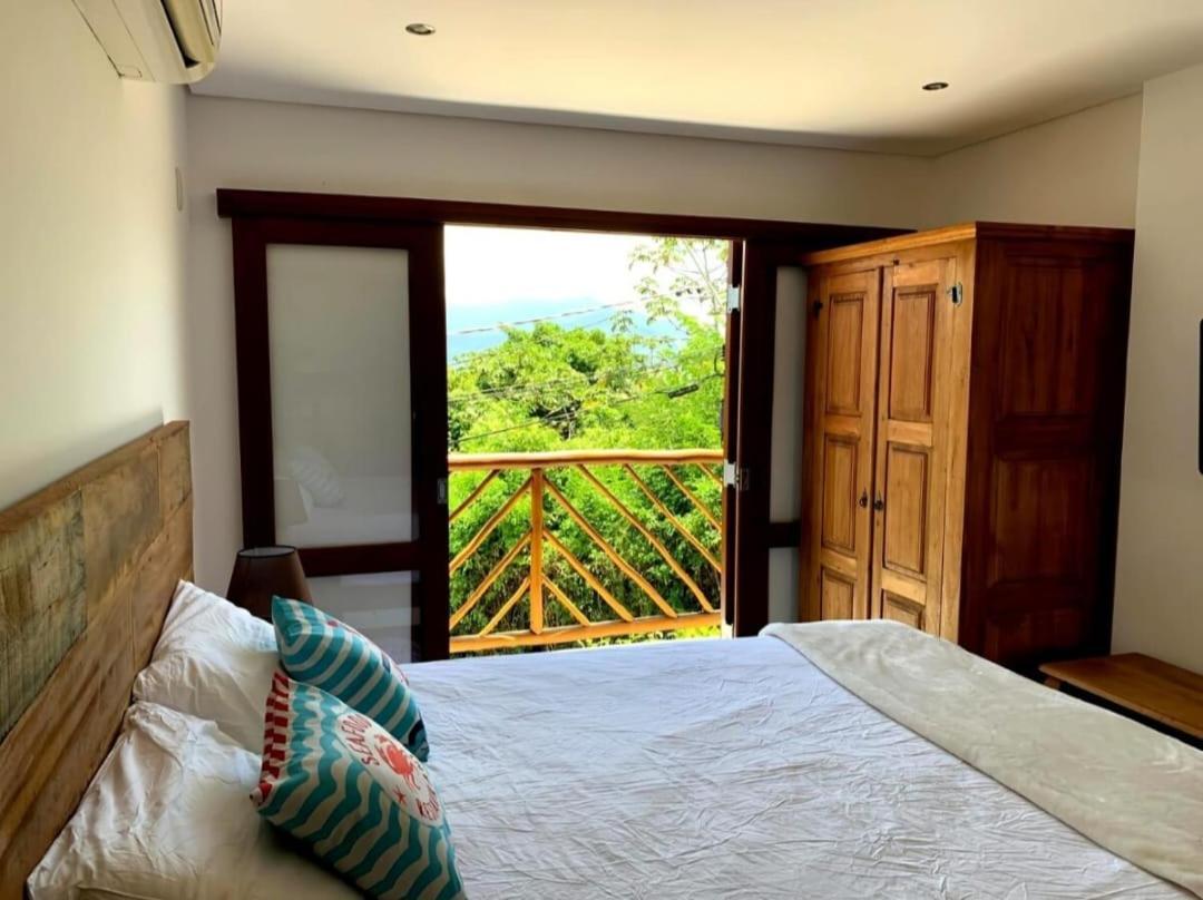Residencia Em Condom, 1 Ou 2 Suites, Vista Para O Mar, Praia Do Curral, Ilhabela Exterior photo